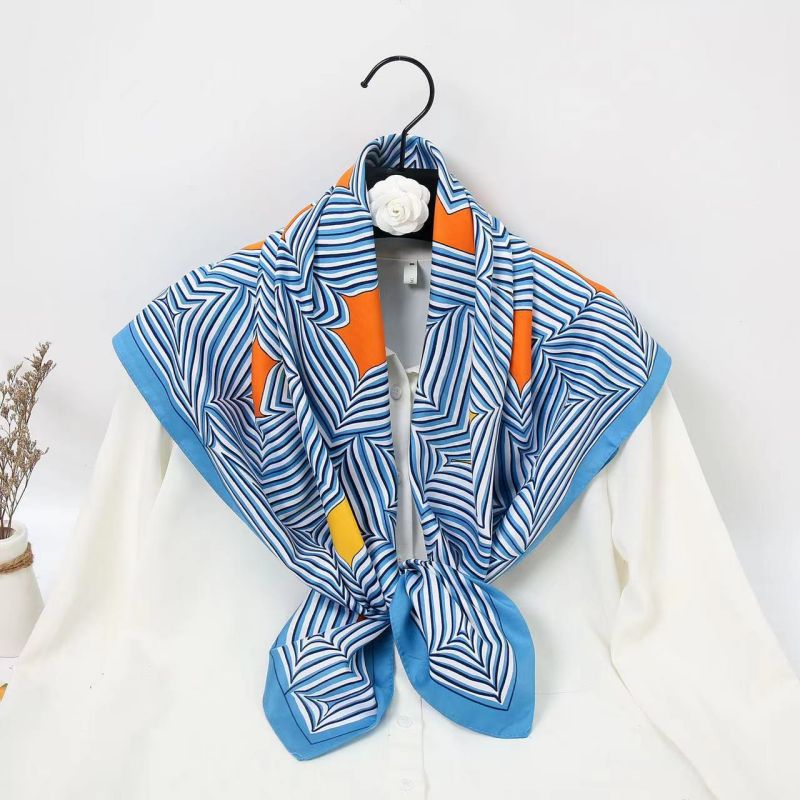 Pañuelo Cuadrado de 90cm, Band - Silk Scarf Square reseña y precio