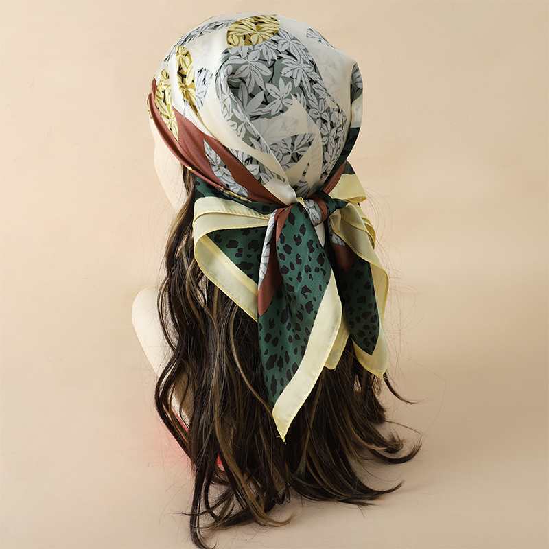 Bufanda de 70x70cm para mujer, - Silk Scarf Square reseña y precio
